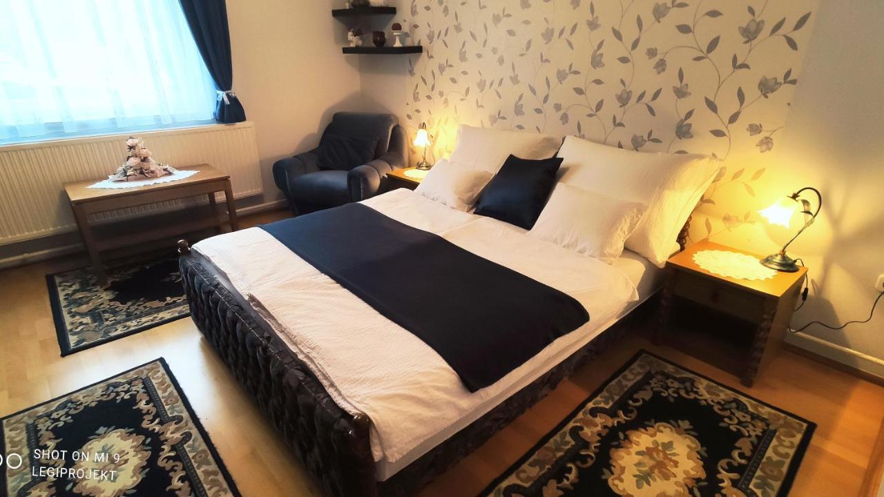 Papp Apartmanhaz Vonyarcvashegy Exteriör bild